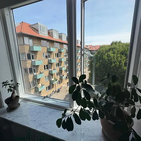 דירה Smuk I Naerheden Af Norrebro Station קופנהגן